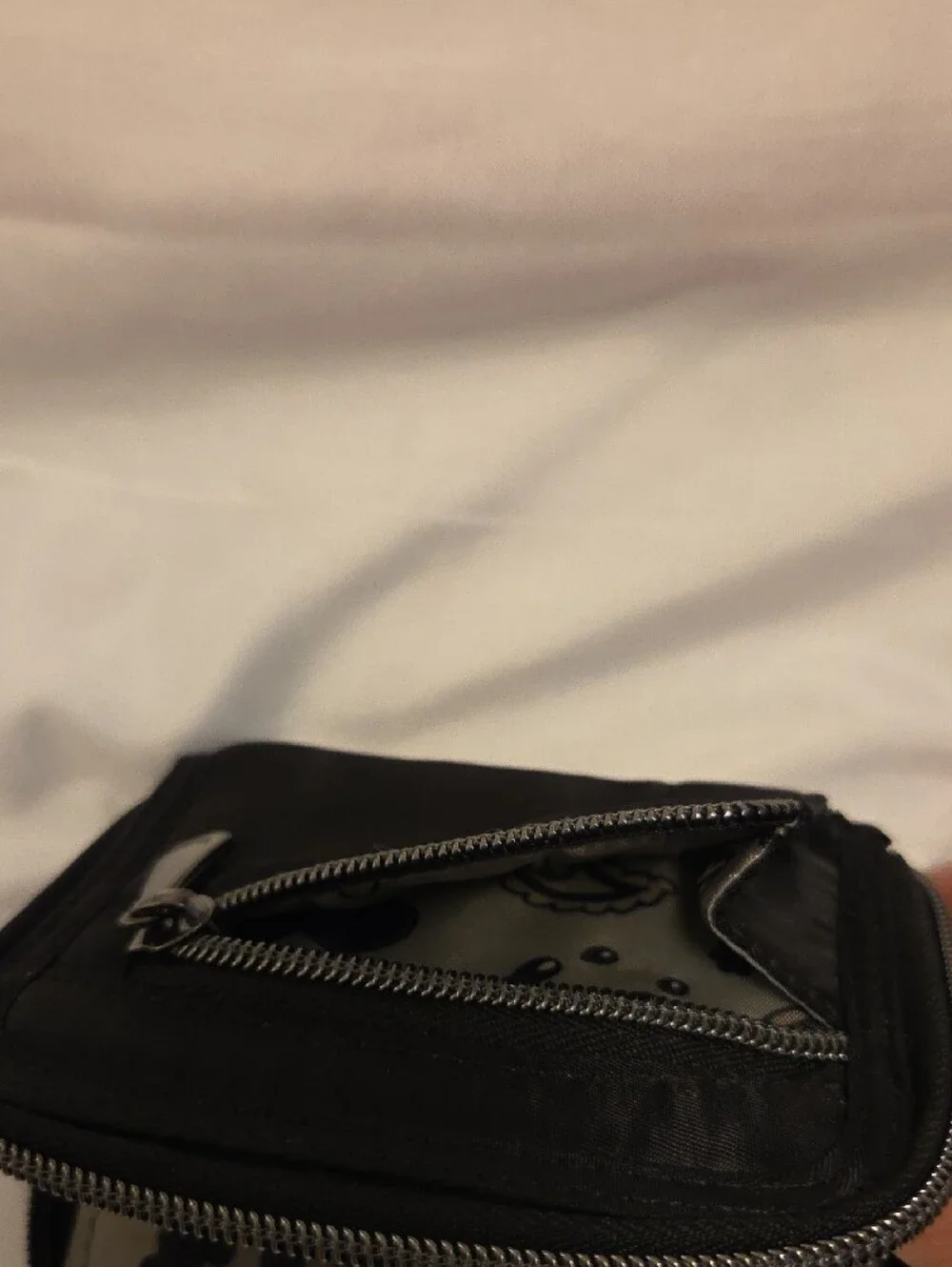Lug Quilted Wave Pattern Black Splits